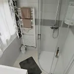 Daire Le Ponthieu De *