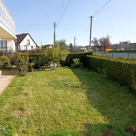 Le Ponthieu De *